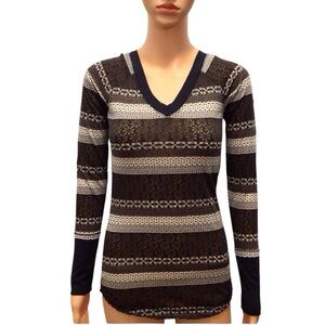 Miley Cyrus Max Azria Long Sleeve Burnout Double V-neck Short Size Medium